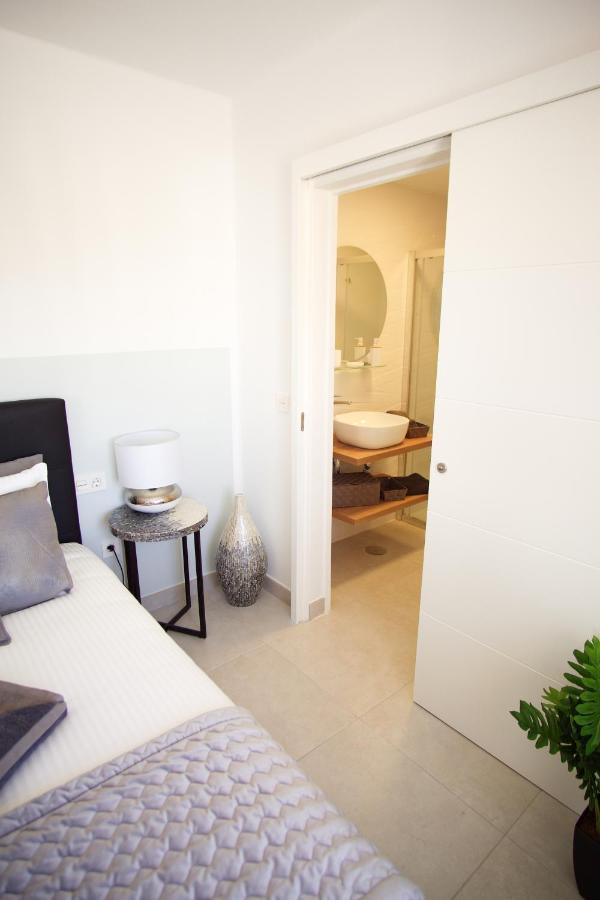 קוסטה טגוויסה Apartment El Sueno - Great Sea Views - Infinity Pool - Free Wifi- Smart Tv-Residence Senator מראה חיצוני תמונה
